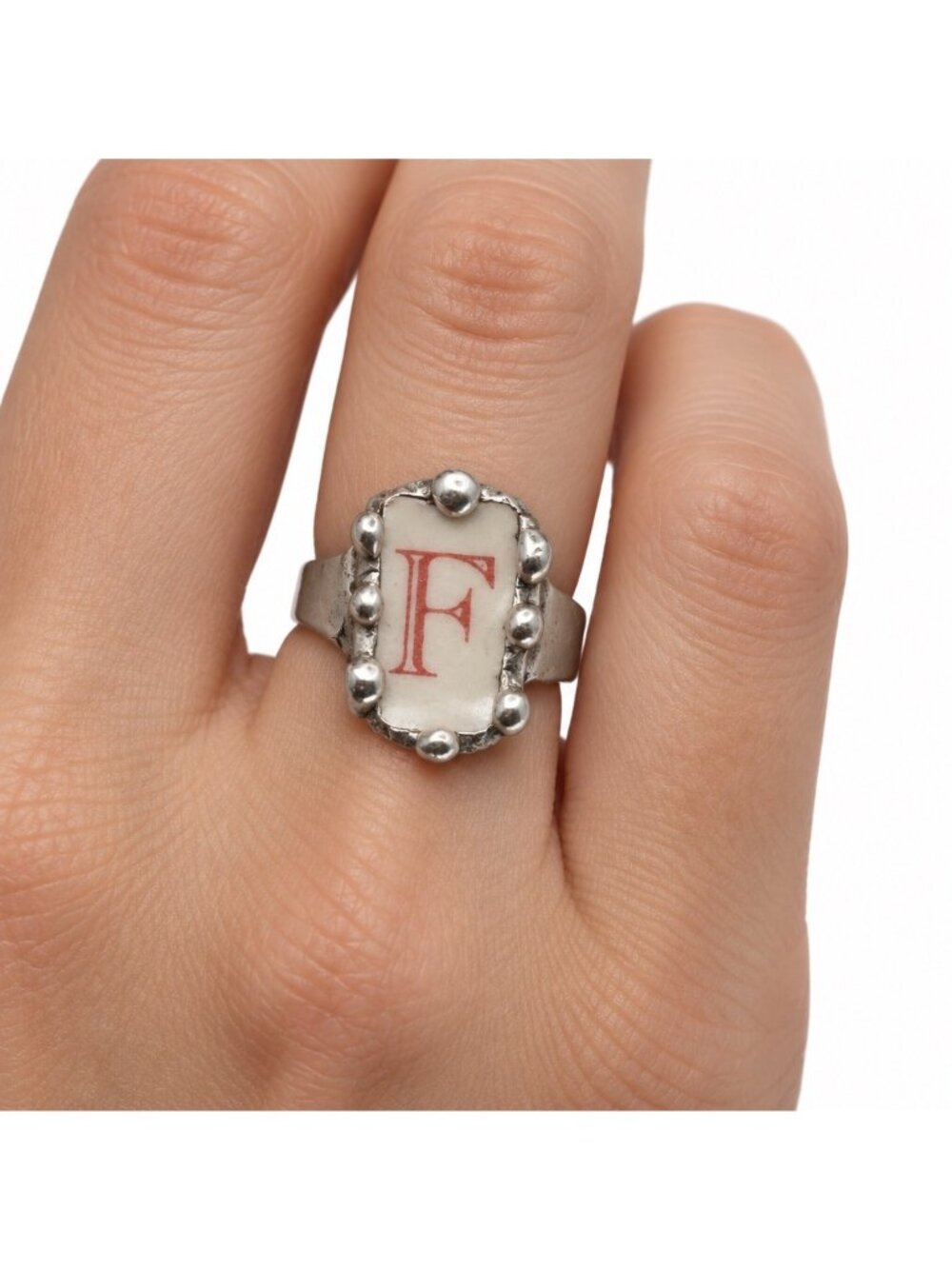 Peter Rabbit Alphabet F Broken China Spoon Ring, Size 7
